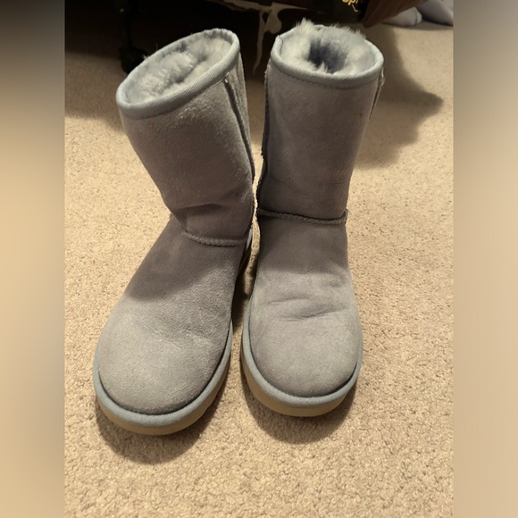 Classic Short Boot Uggs - Blue - Size 5 - Picture 1 of 6
